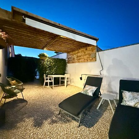 Une Nuit En Luberon Puyvert Екстер'єр фото